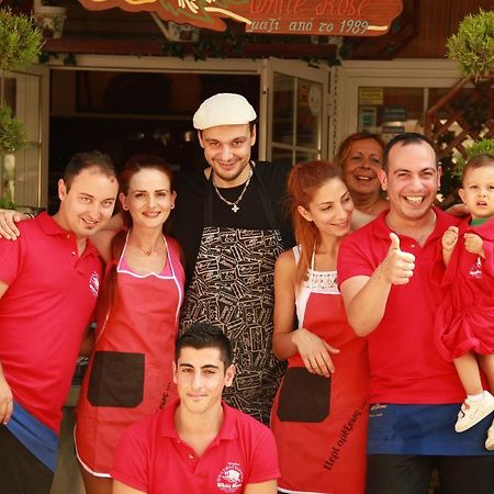Hotel White Rose Beach Olympiakí Aktí المظهر الخارجي الصورة