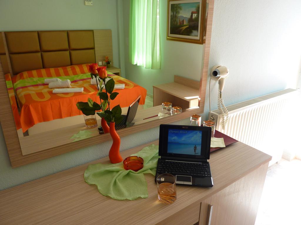 Hotel White Rose Beach Olympiakí Aktí المظهر الخارجي الصورة