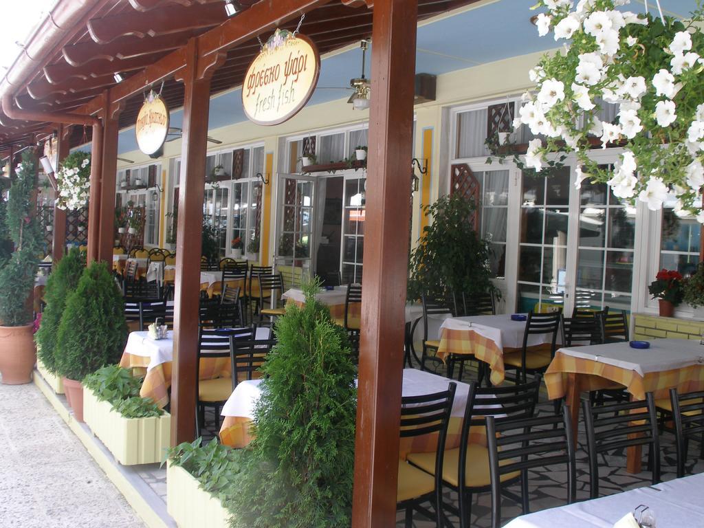 Hotel White Rose Beach Olympiakí Aktí المظهر الخارجي الصورة