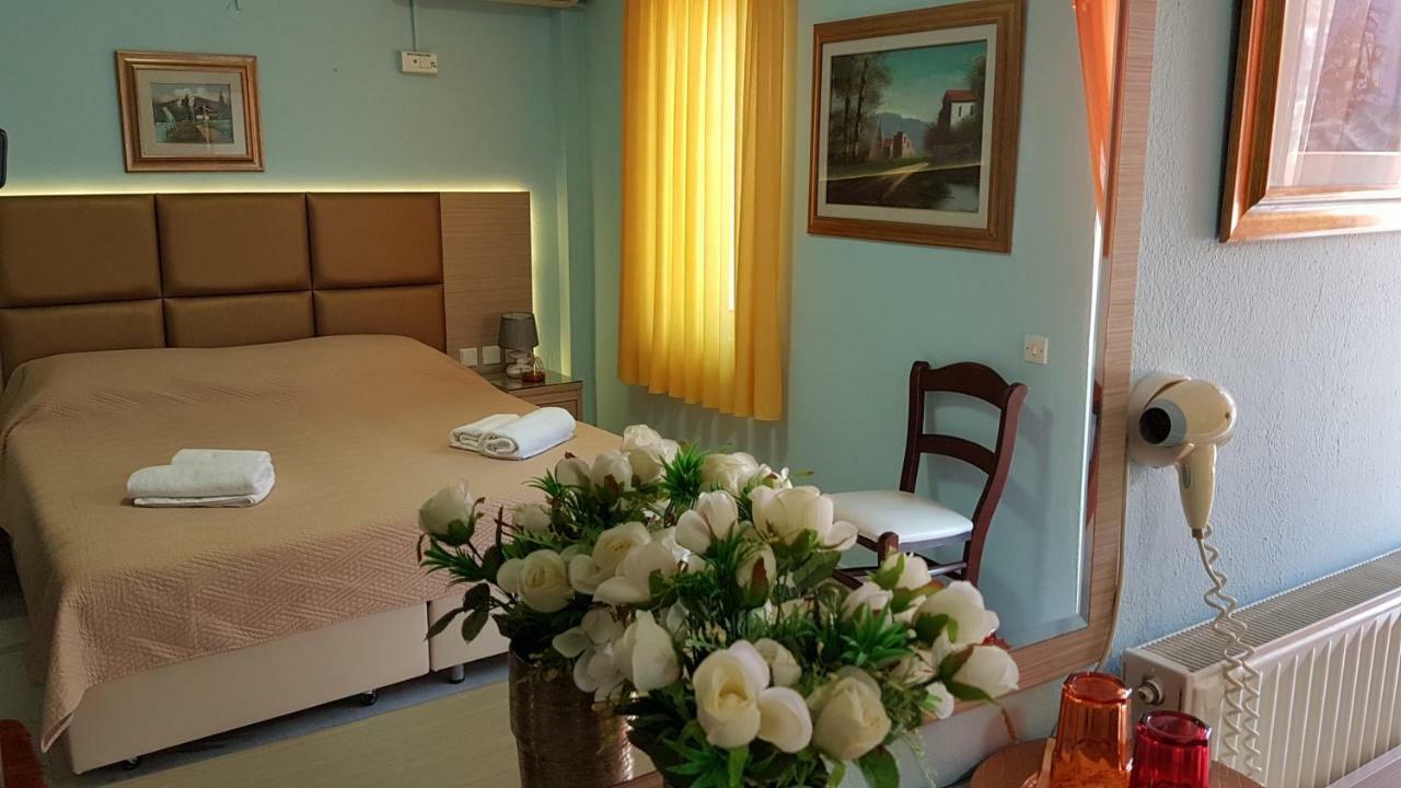 Hotel White Rose Beach Olympiakí Aktí المظهر الخارجي الصورة