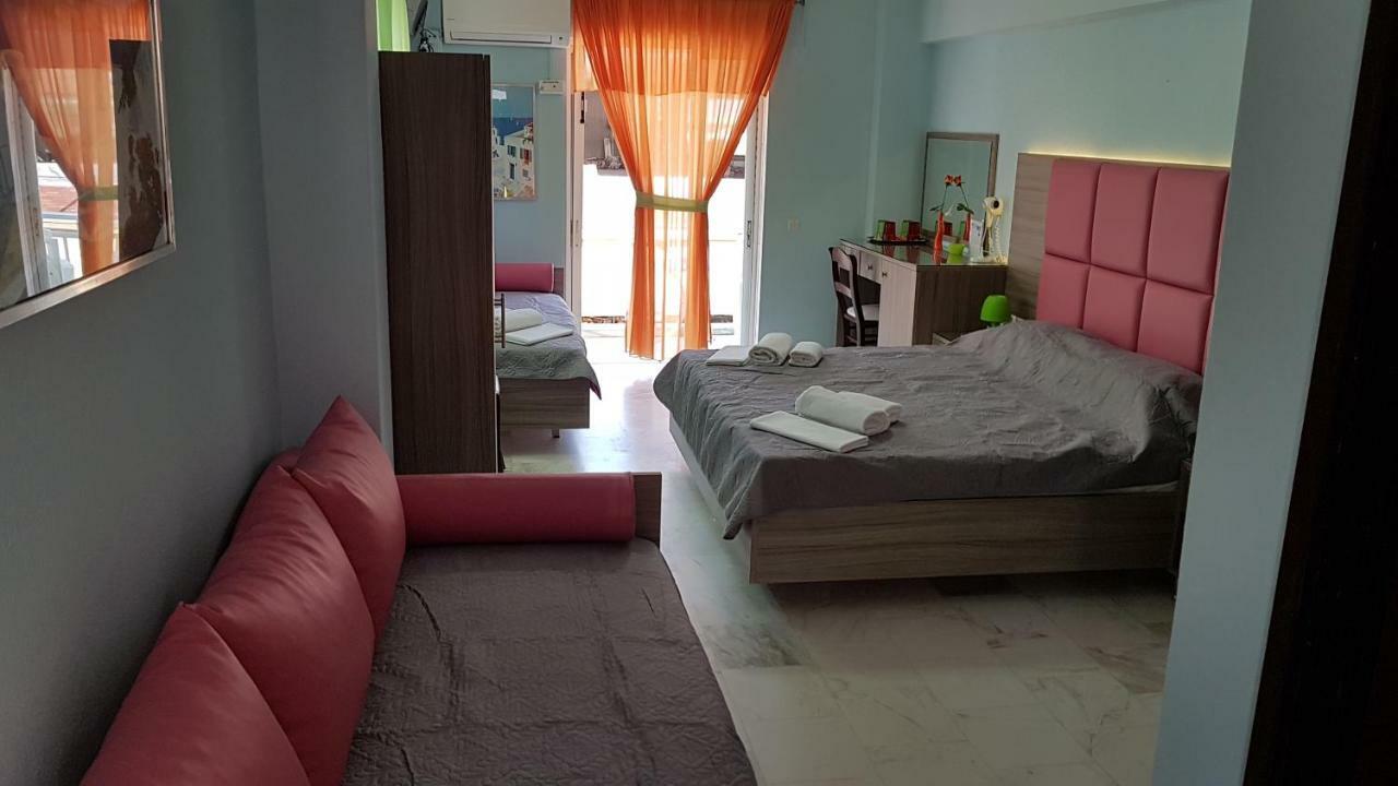 Hotel White Rose Beach Olympiakí Aktí المظهر الخارجي الصورة